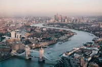 London - AU